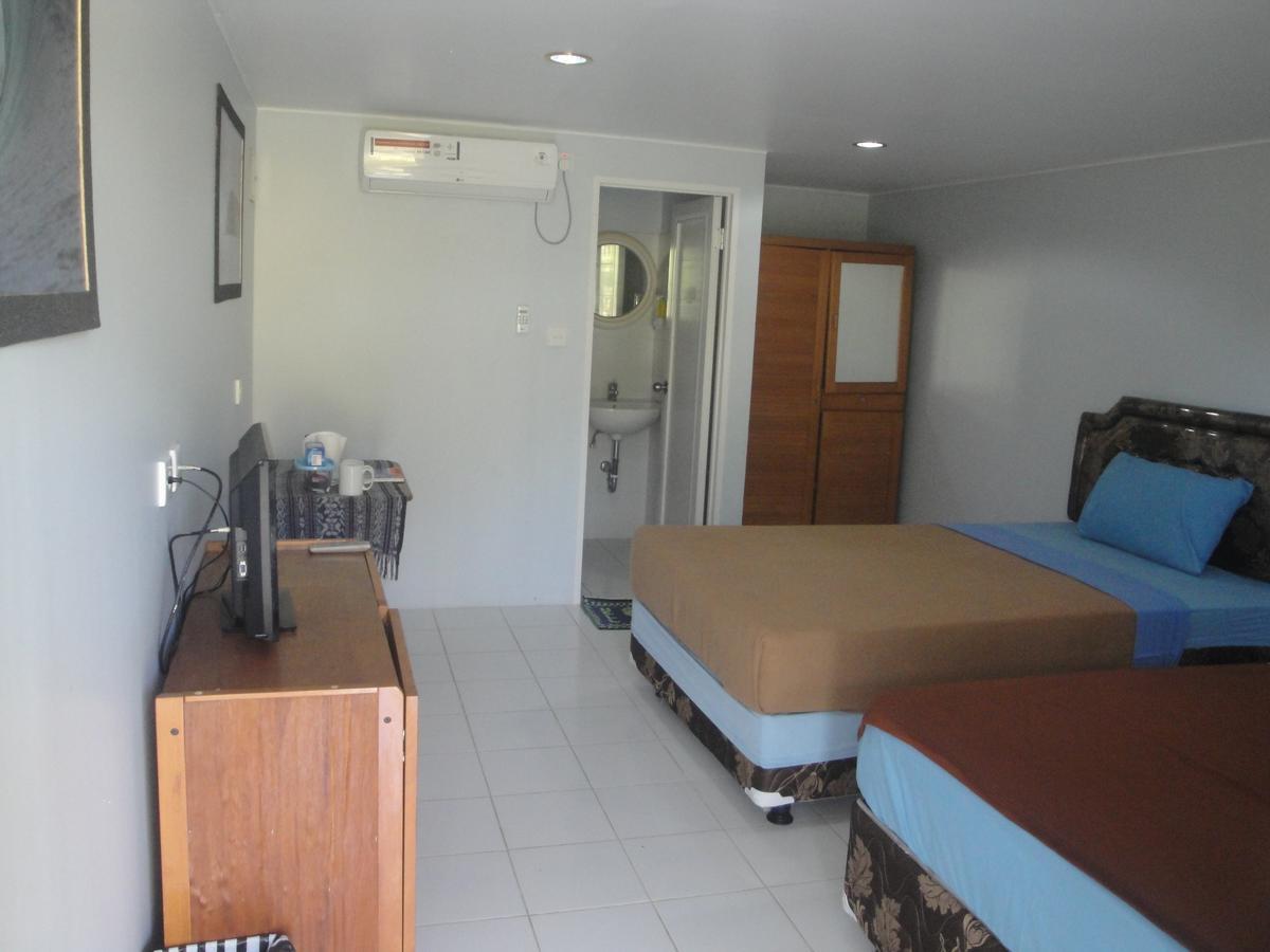 Yoyo'S Hotel Sekongkang Esterno foto